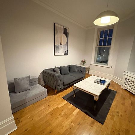 Star London Warwick Mansions 3-Bed Oasis Apartment Exterior foto