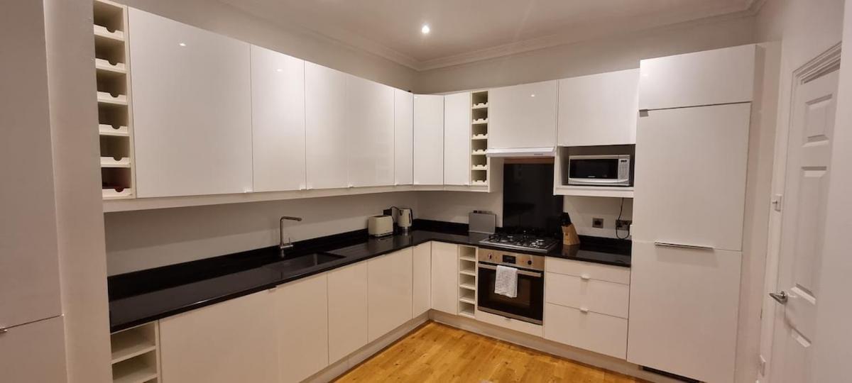 Star London Warwick Mansions 3-Bed Oasis Apartment Exterior foto